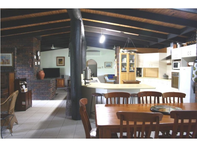 111 Victoria Street, Gracemere QLD 4702