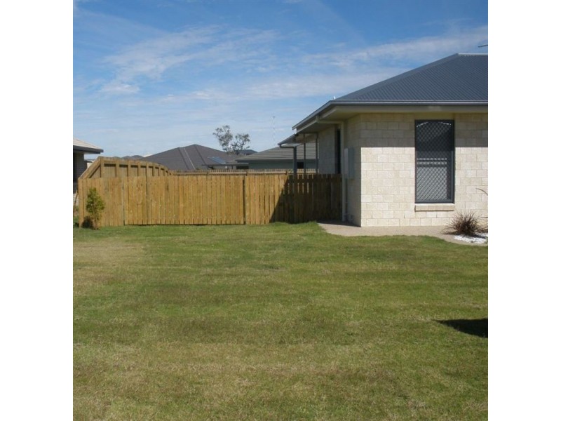 13 Jamie Cresent, Gracemere QLD 4702