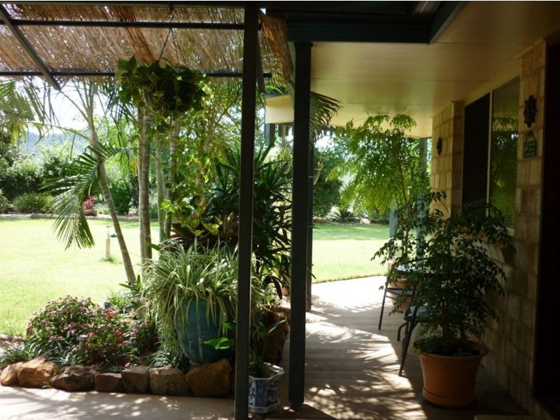 15 Preston Road, Bouldercombe QLD 4702