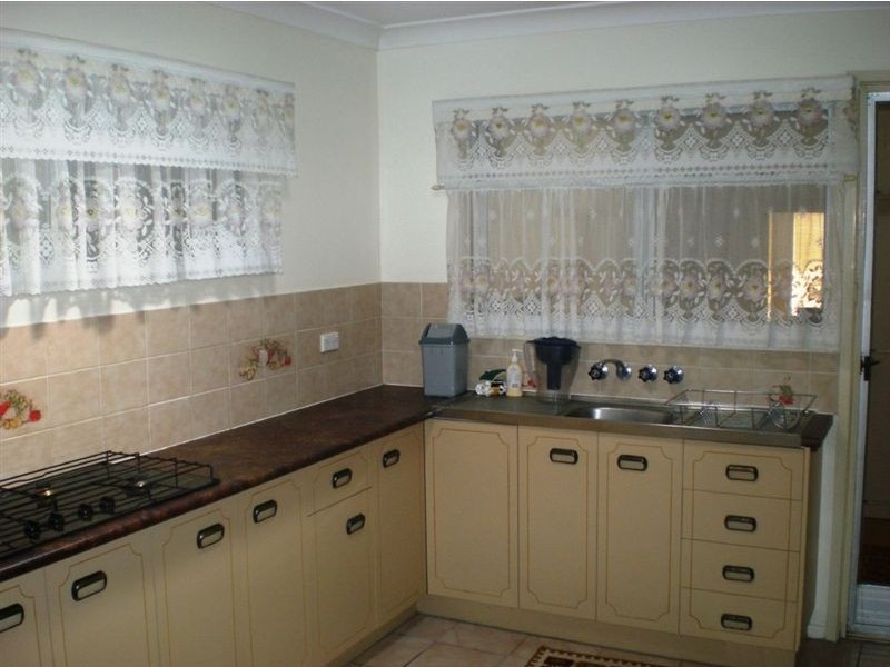 64 Capricorn Street, Gracemere QLD 4702