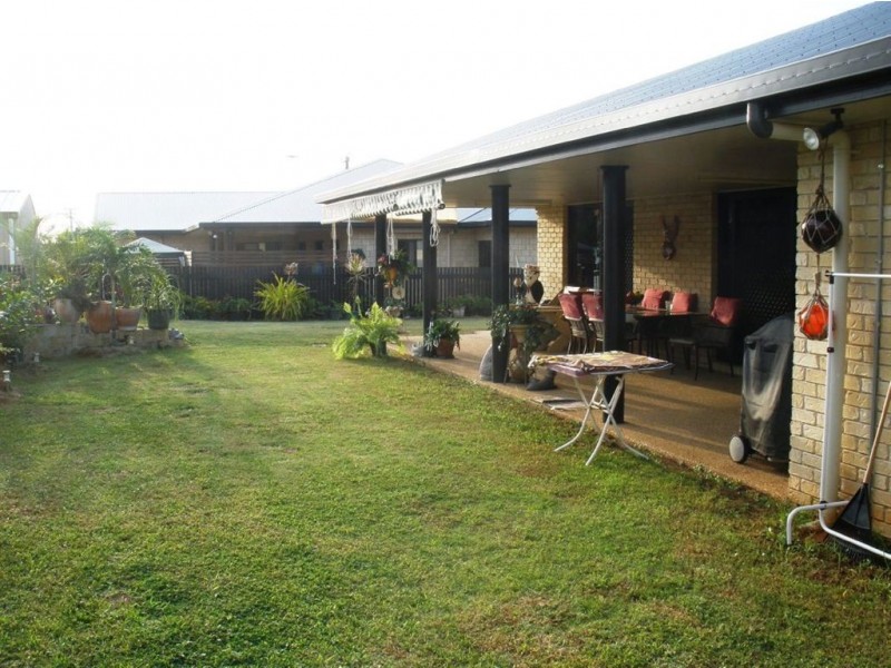 3 Bryce Ct, Gracemere QLD 4702