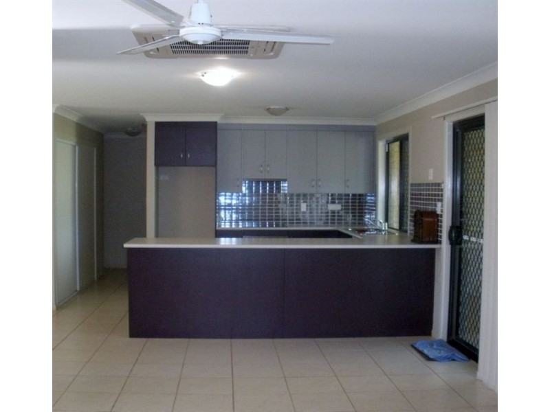 3 Bryce Ct, Gracemere QLD 4702