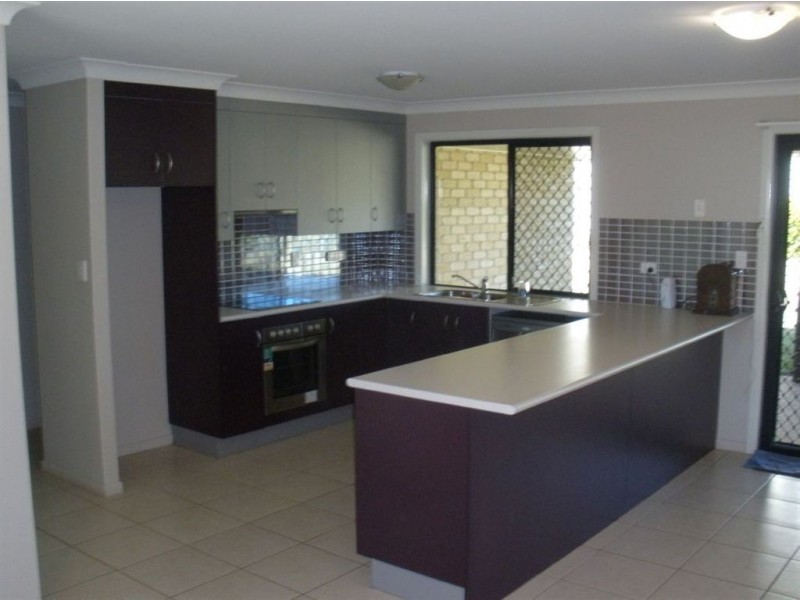 3 Bryce Ct, Gracemere QLD 4702