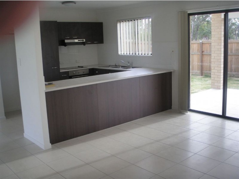 13 Rahima Court, Gracemere QLD 4702