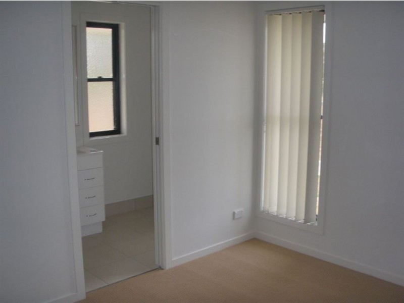 13 Rahima Court, Gracemere QLD 4702