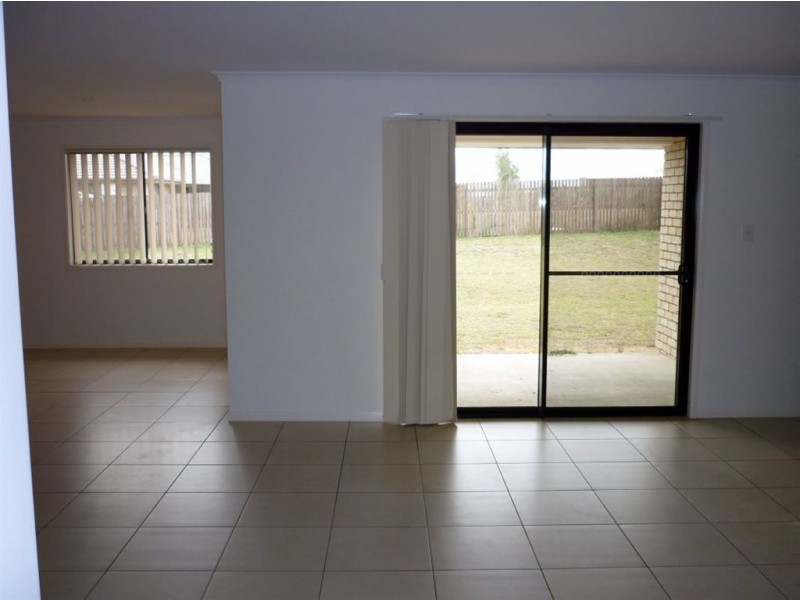 18 Jamie Cresent, Gracemere QLD 4702