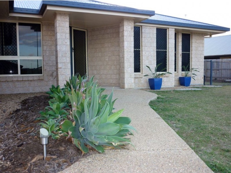 6 Mamalis street, Gracemere QLD 4702