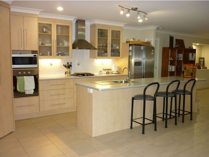 6 Mamalis street, Gracemere QLD 4702