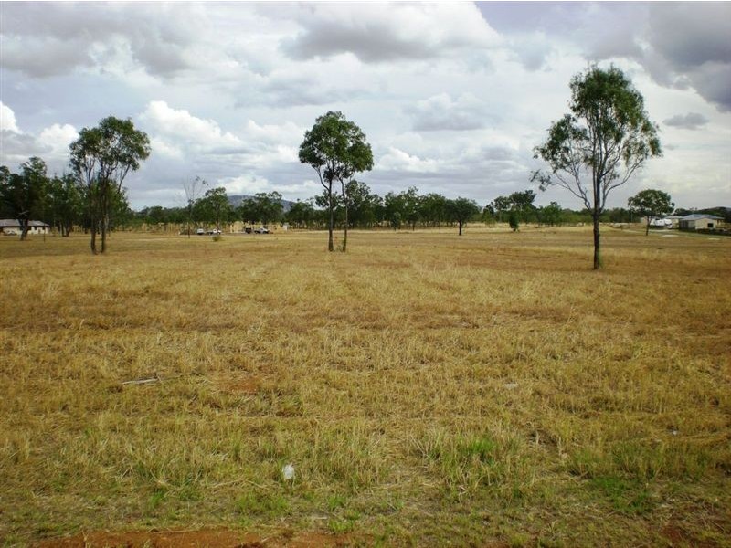 85 Elizabeth Street, Gracemere QLD 4702