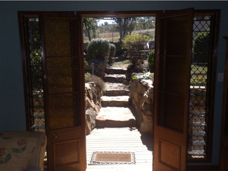 19 Gowdie Street, Mount Morgan QLD 4714