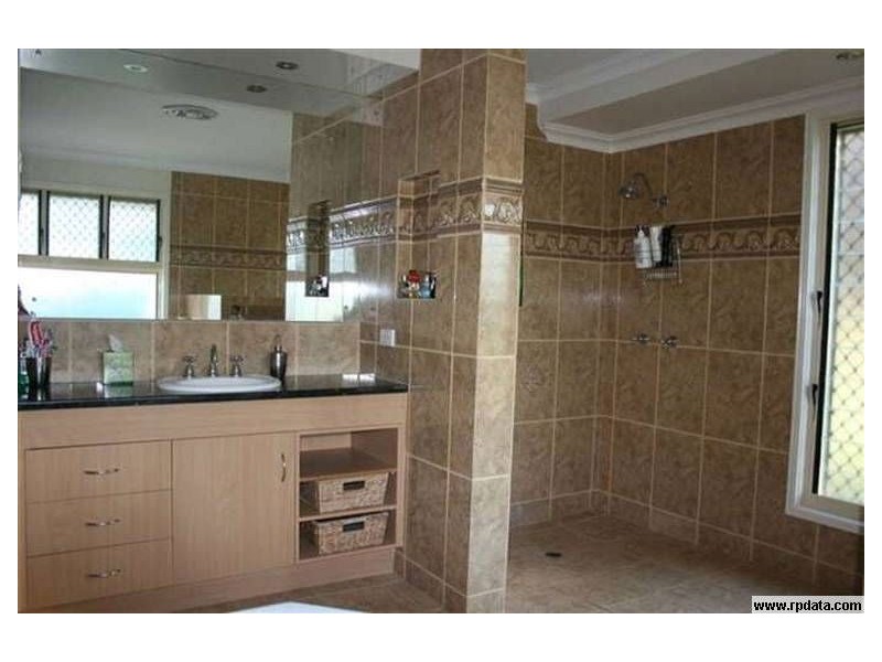 178 Mt Usher Rd, Bouldercombe QLD 4702