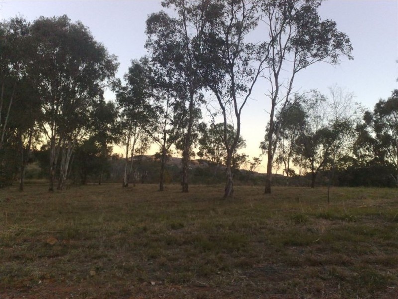 25 Gordon Lane, Mount Morgan QLD 4714