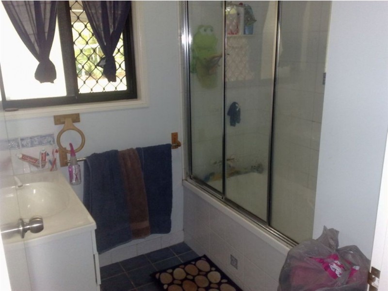 5 Banksia Court, Gracemere QLD 4702