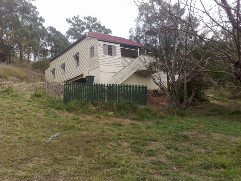 4 Ganter Street, Mount Morgan QLD 4714