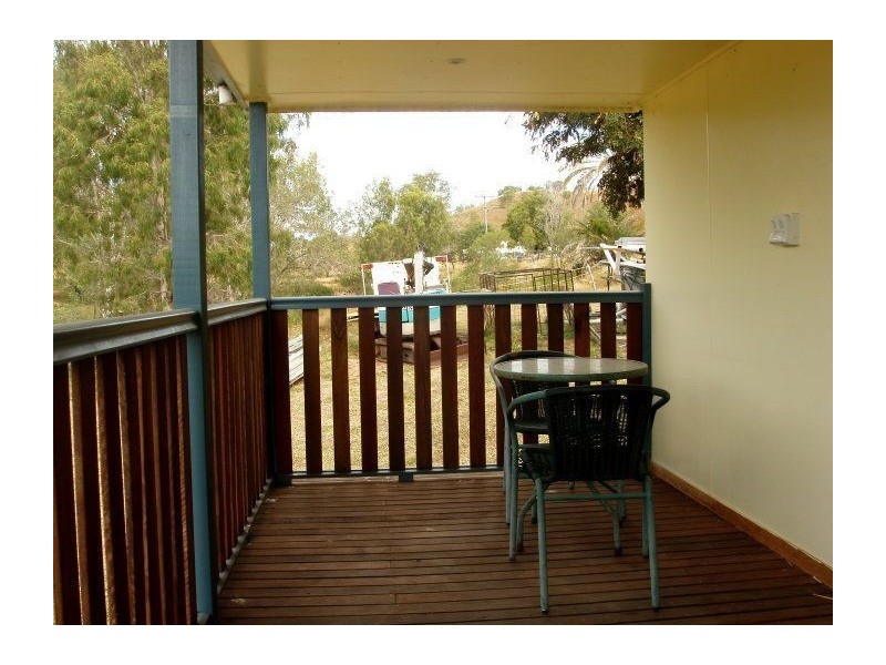 7 Racecourse Road, Mount Morgan QLD 4714