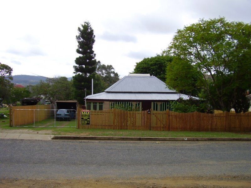 41 Pattison Street, Mount Morgan QLD 4714