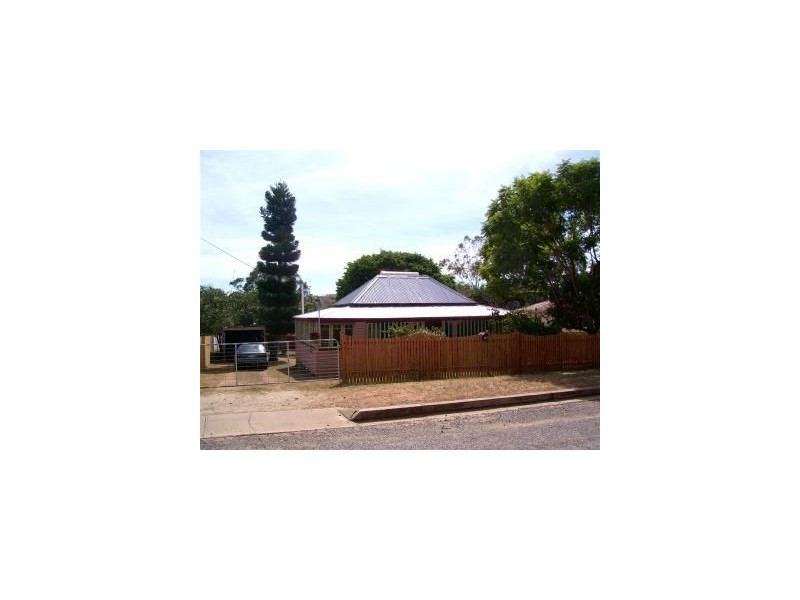 41 Pattison Street, Mount Morgan QLD 4714