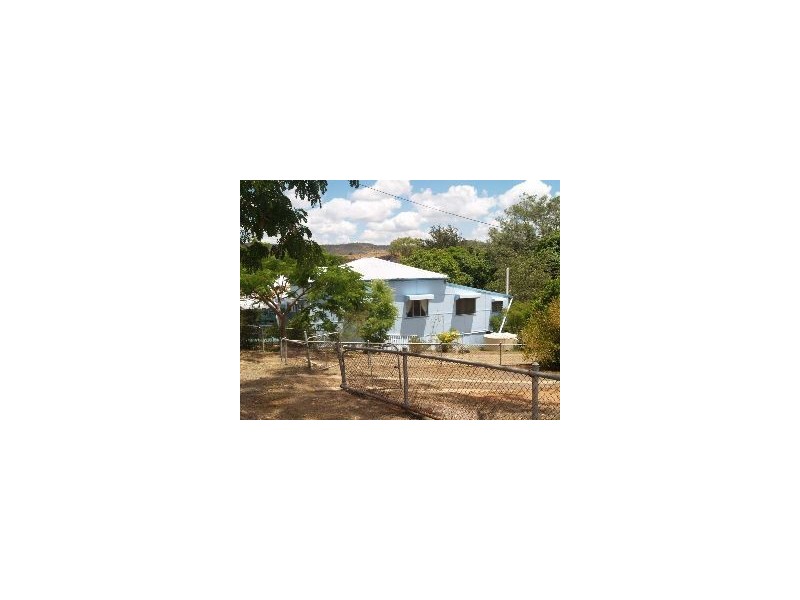 9 Gordon Street, Mount Morgan QLD 4714