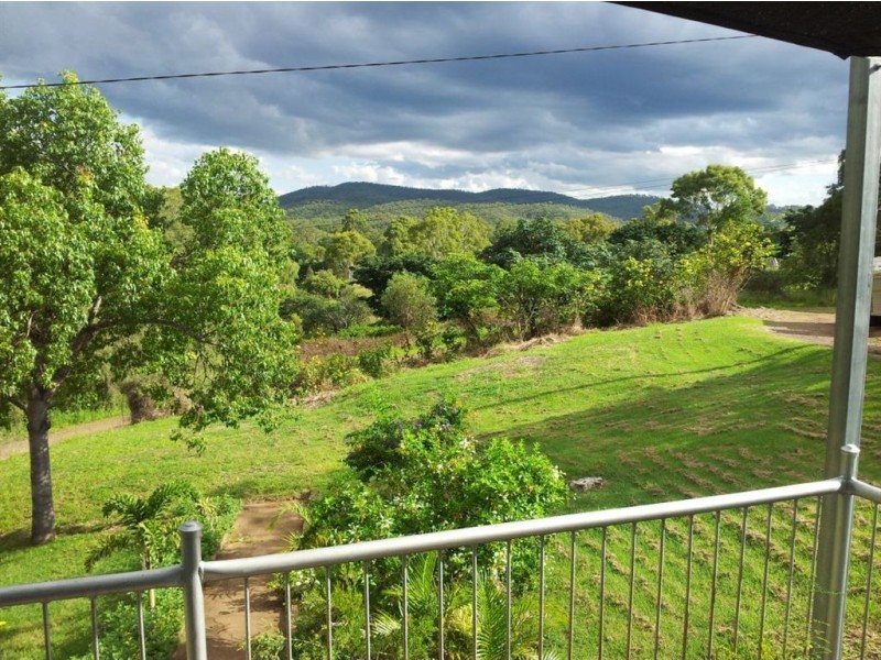 11 Davis Street, Mount Morgan QLD 4714