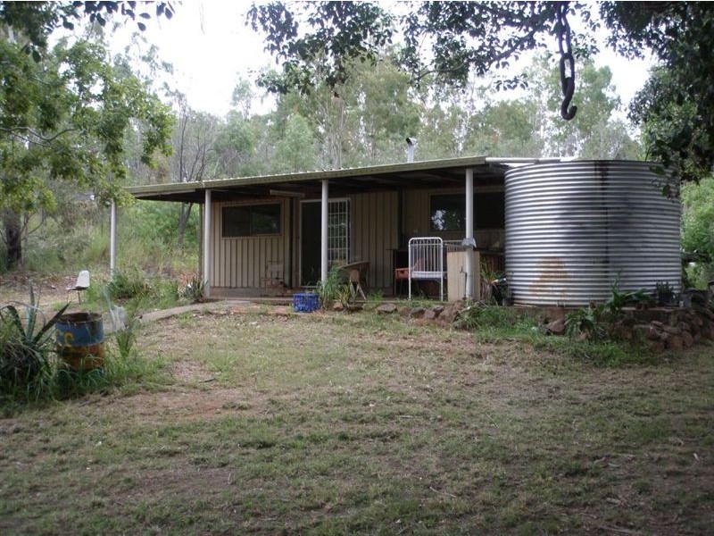112 James Street, Mount Morgan QLD 4714