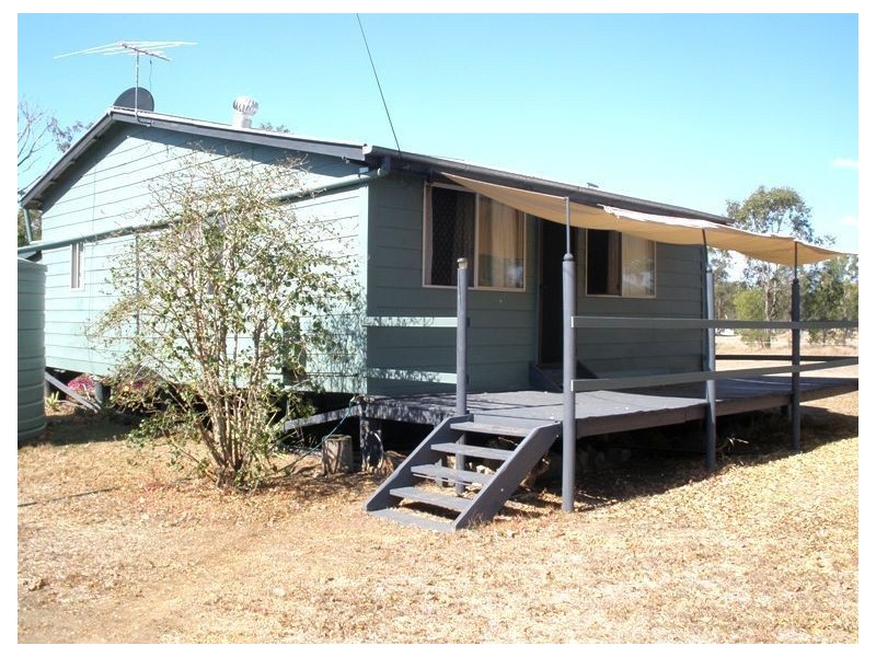 19 Caroline Street, Wowan QLD 4702