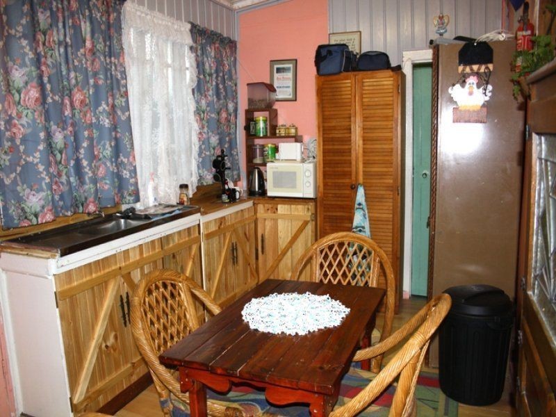 12 Forest Street, Kalpowar QLD 4630