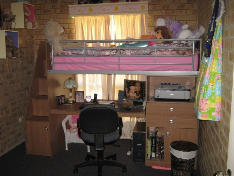 20 Larnach  street, Zilzie QLD 4710