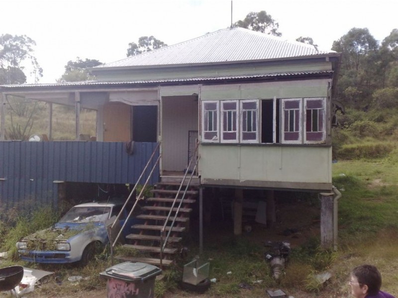 10 Lukin Street, Mount Morgan QLD 4714
