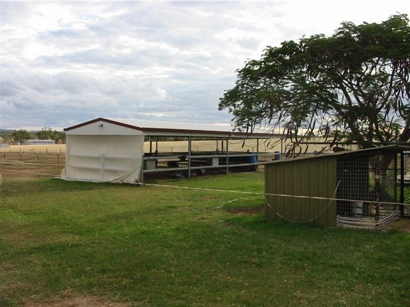180 Lucas Street, Gracemere QLD 4702