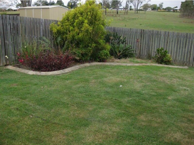 8 Gilmore Court, Gracemere QLD 4702