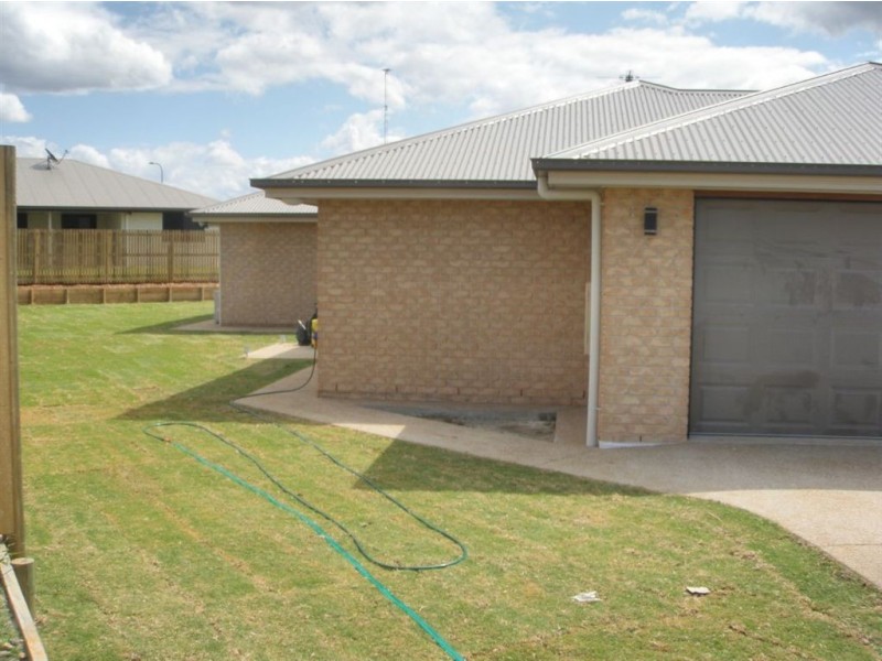 18 Koolamarra Drive, Gracemere QLD 4702