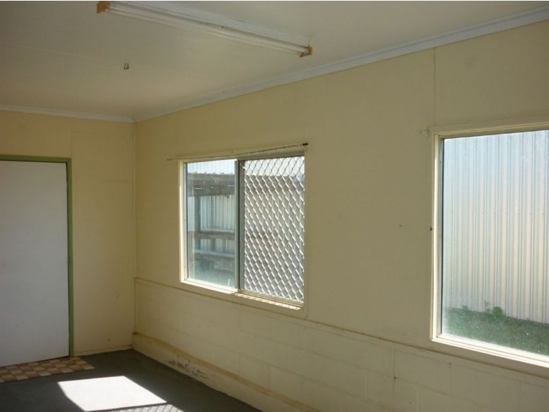 52645 Burnett Hwy, Bouldercombe QLD 4702