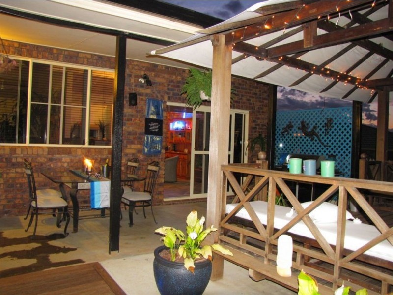 4 Roy Pl, Gracemere QLD 4702