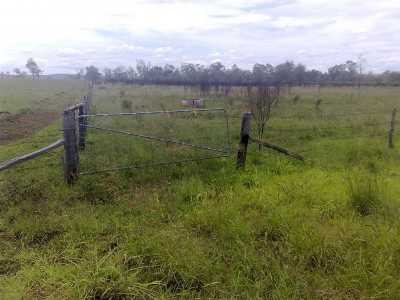Lot 4 leichhardt Hwy, Dululu QLD 4702