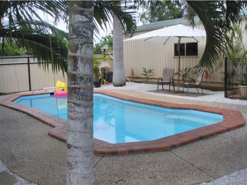 8 Coriander Close, Gracemere QLD 4702