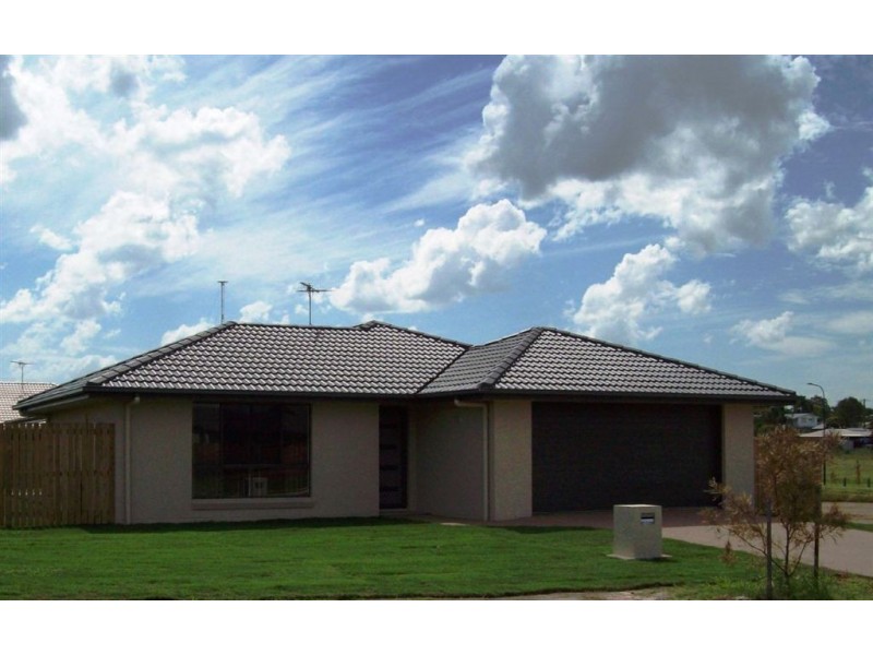 4 Chatterton Blv, Gracemere QLD 4702