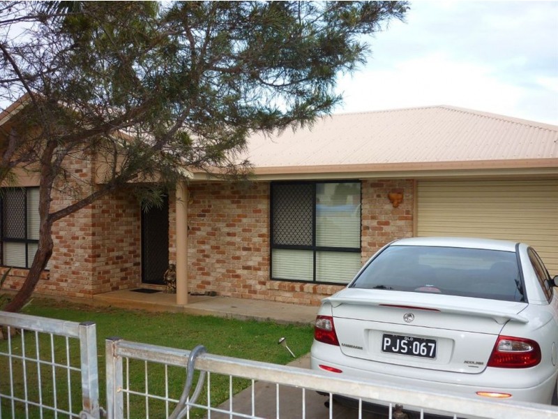 3 Lorraine Court, Gracemere QLD 4702