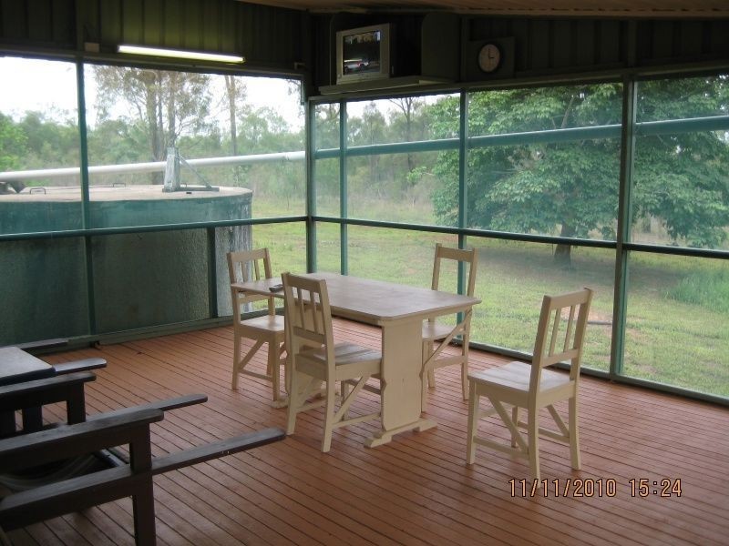 2 Ripplebrook Rd, St Lawrence QLD 4707