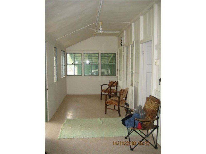 2 Ripplebrook Rd, St Lawrence QLD 4707