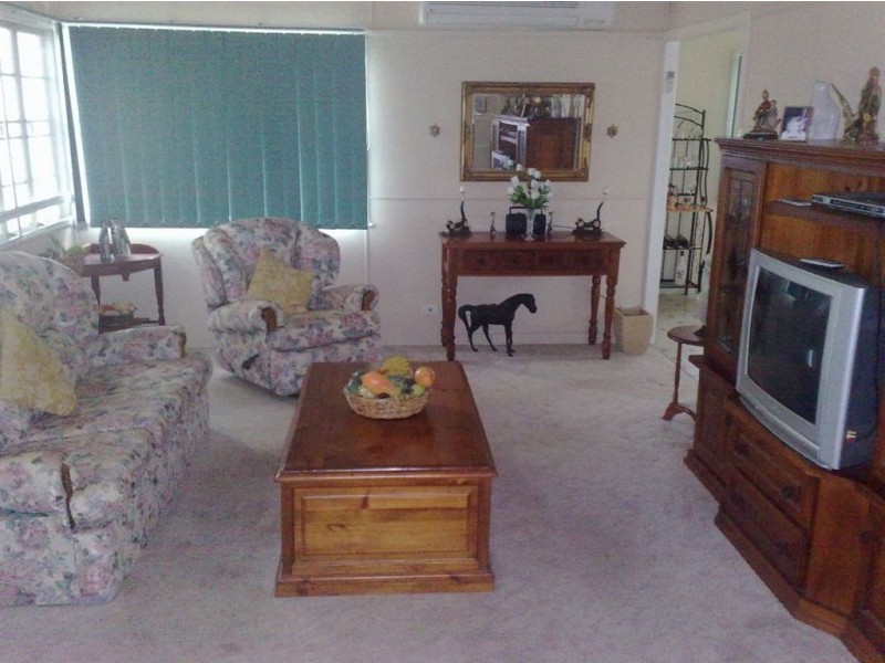 13 Chenery, Mount Morgan QLD 4714