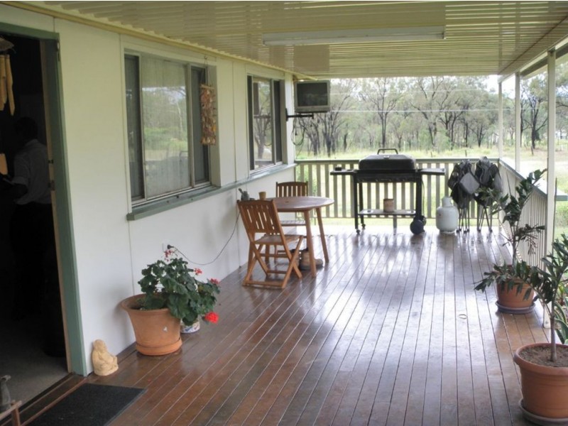 46 Isabella St, Stanwell QLD 4702