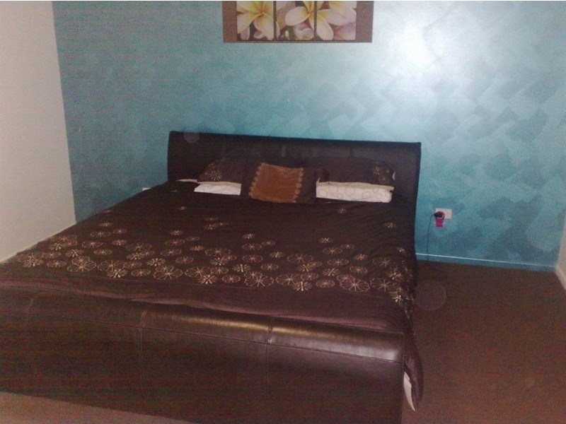 21 Robertson Road, Gracemere QLD 4702