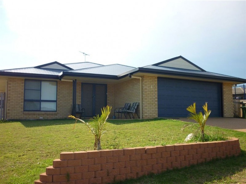 4 RILEY DRIVE, Gracemere QLD 4702