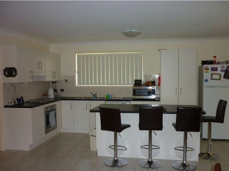 4 RILEY DRIVE, Gracemere QLD 4702
