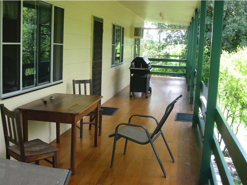 633A Nine Mile Road, Alton Downs QLD 4702