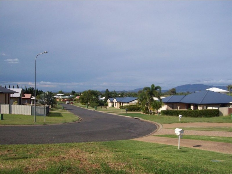 24 Zamia Way, Gracemere QLD 4702