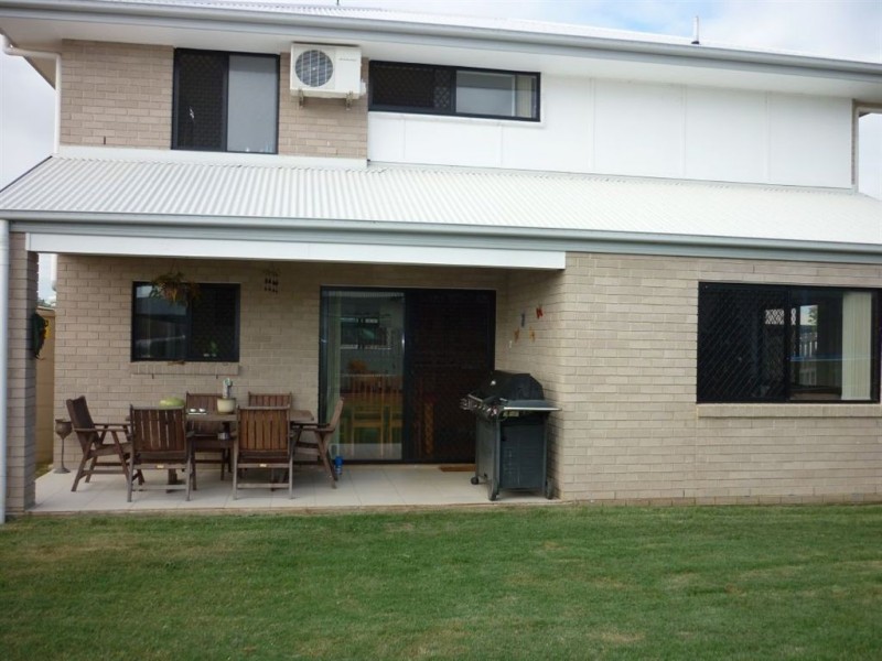 14 John Oxley Drive, Gracemere QLD 4702