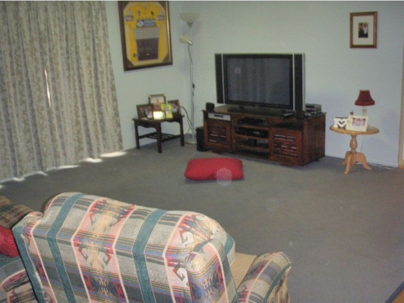 23 Sunrise Crs, Gracemere QLD 4702