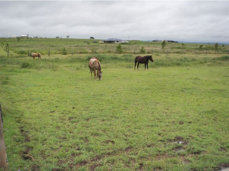 Lot 3 McKenzie Rd, Alton Downs QLD 4702