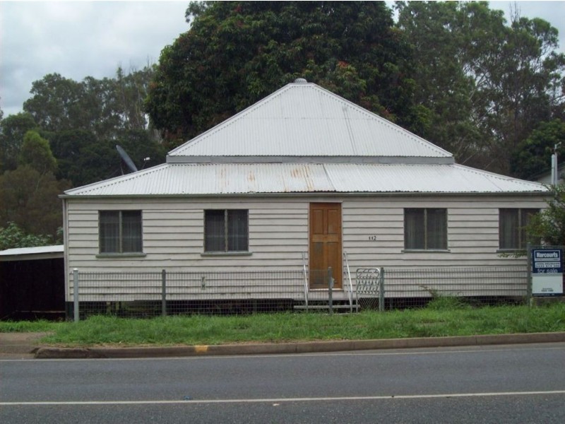 112 James, Mount Morgan QLD 4714